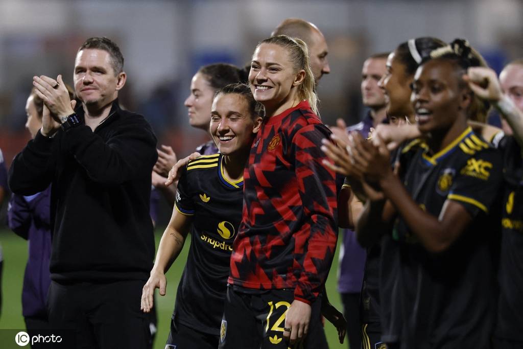 曼联女足1-0马德里竞技女足 取得赛事两连胜
        
    曼联女足1-0马德里竞技女足 取得赛事两连胜 曼联女足1-0马德里竞技女足 取得赛事两连胜
        
    曼联女足1-0马德里竞技女足 取得赛事两连胜