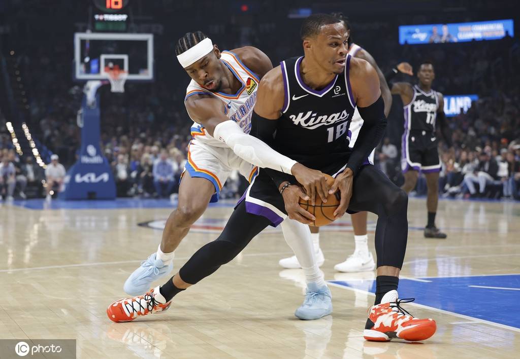 亚历山大31+9+4 雷霆逆转国王豪取开季5连胜 亚历山大31+9+4 雷霆逆转国王豪取开季5连胜